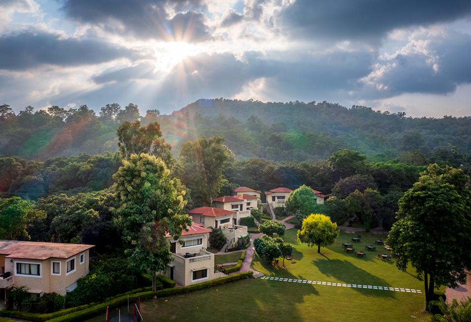 The Manu Maharani, Jim Corbett